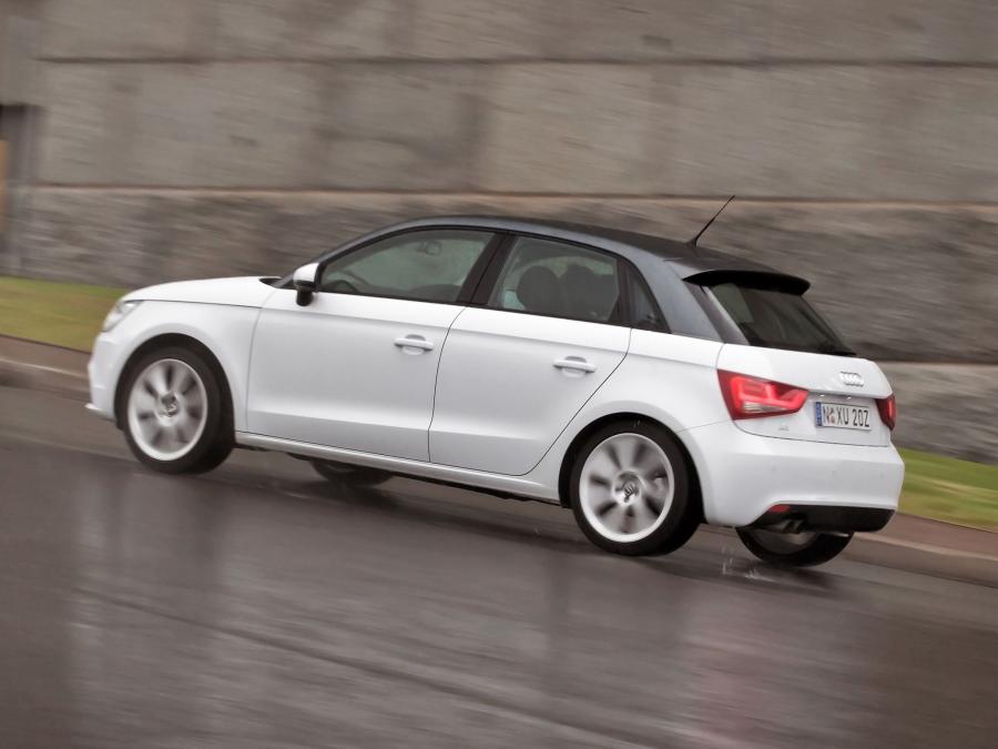  Audi A1 Sportback TFSI (8X) 2012 года  (AU) (фото 17 из 18)